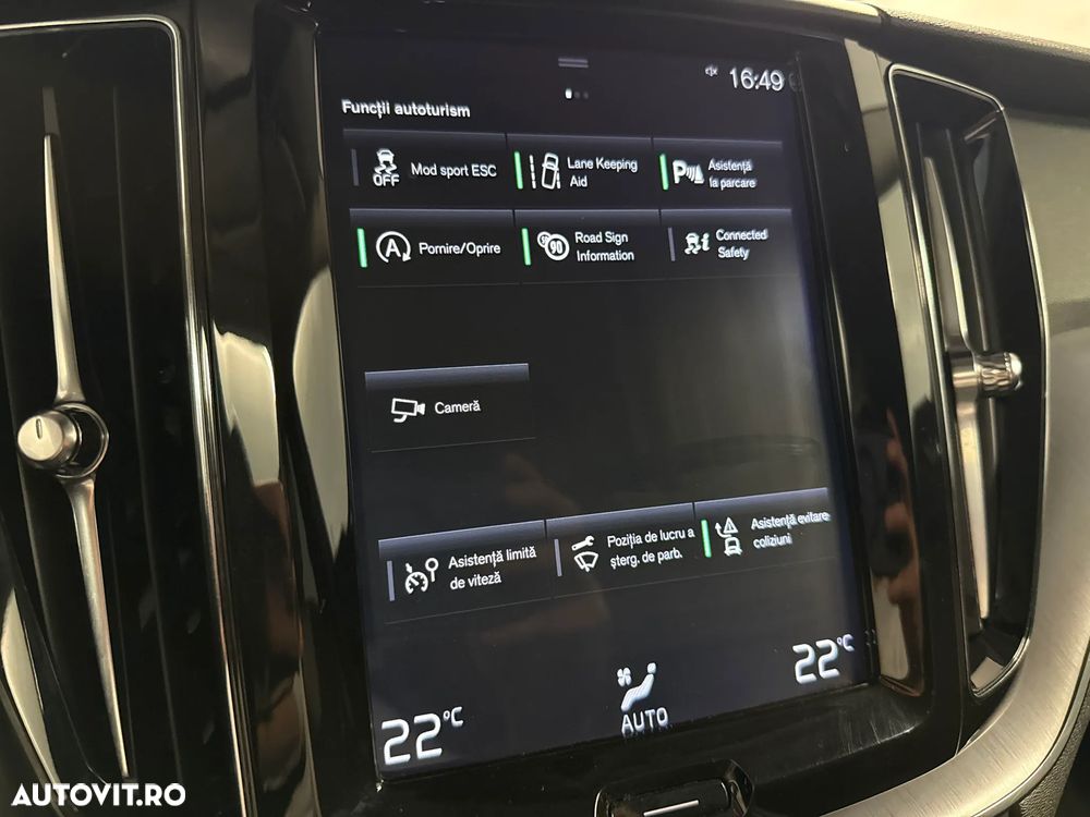 Volvo XC 60 - 22
