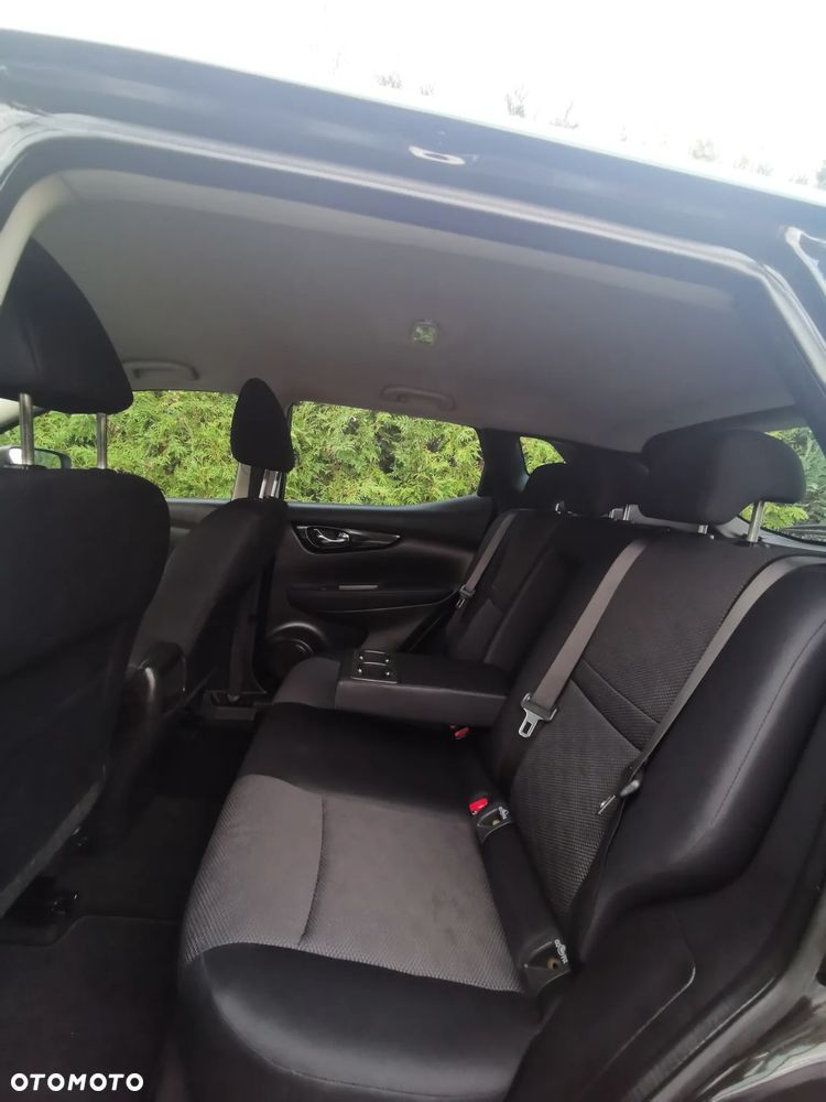 Nissan Qashqai - 10