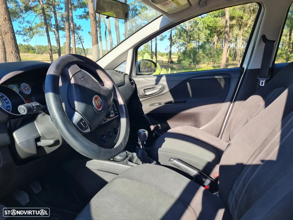 Fiat Punto 1.2 Young II S&S - 10