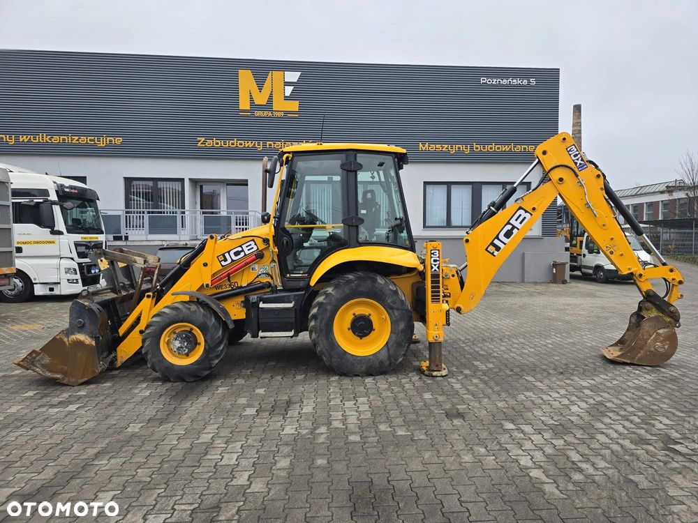 JCB 3 CX - 8