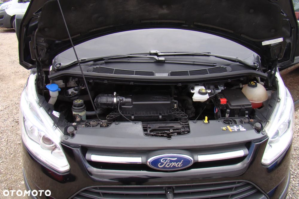 Ford Custom - 22