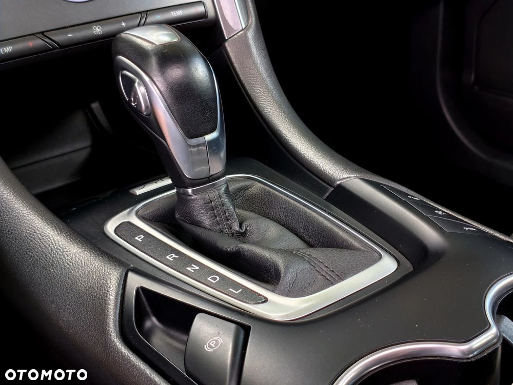 Ford Mondeo - 13