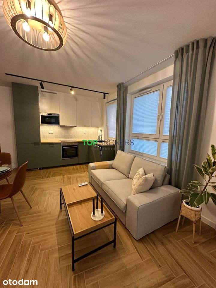 Komfortowe trzy pokoje w spokojnej okolicy, garaż