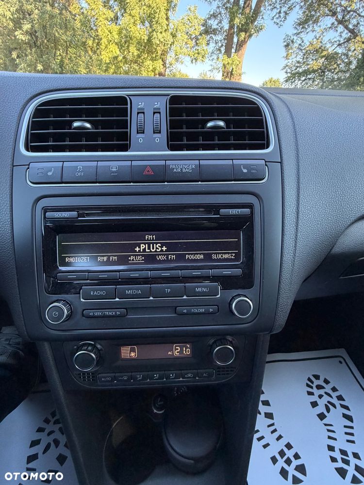 Volkswagen Polo 1.4 16V Highline - 6