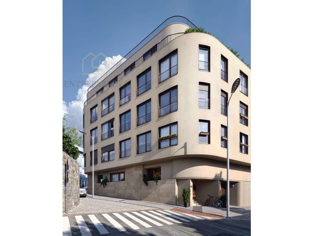 Apartamentos T2 com garagem, arrumo e varanda para comprar no centr... - Grande imagem: 5/19
