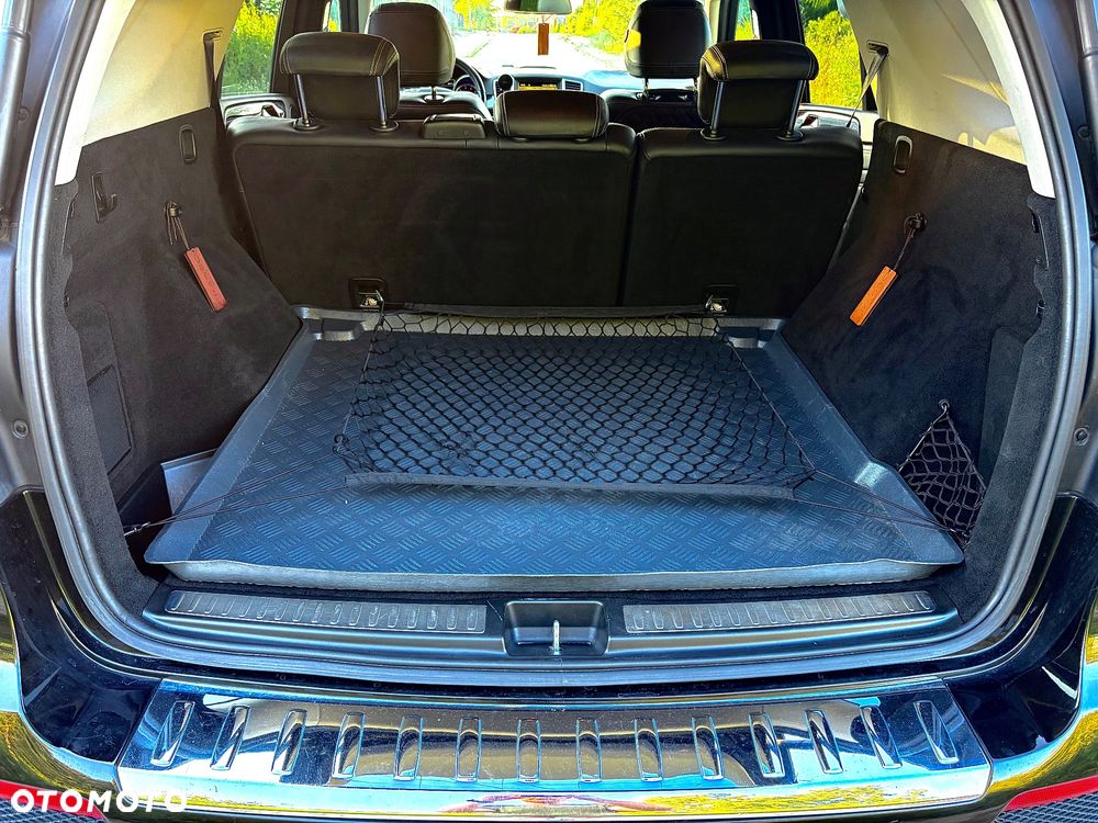 Mercedes-Benz ML - 17
