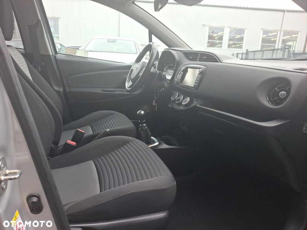 Toyota Yaris - 9