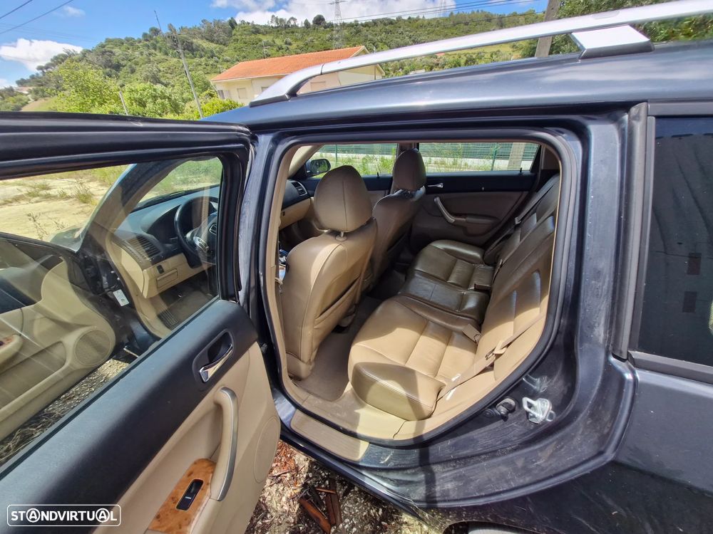 Honda Accord Tourer 2.2 i-CTDi Executive - 4