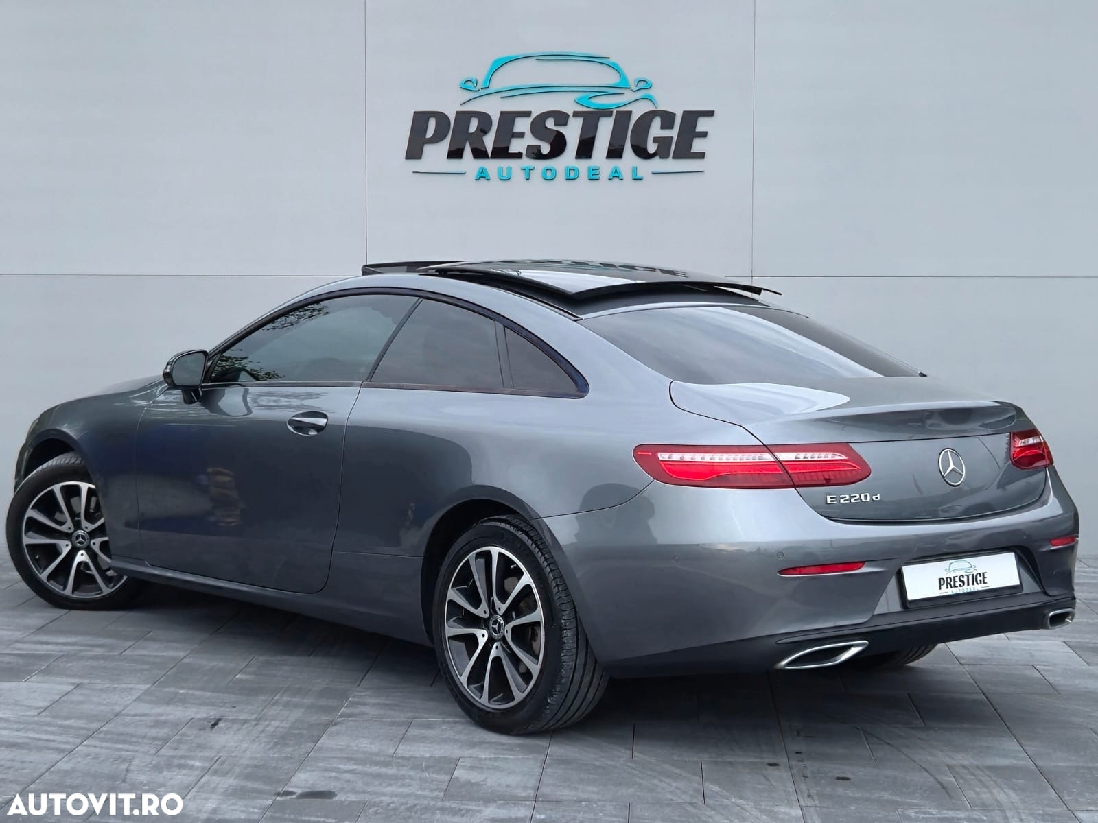 Mercedes-Benz E 220 d Coupe Aut. - 4
