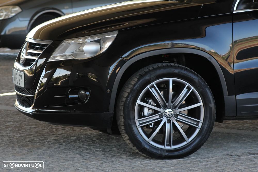 VW Tiguan 2.0 TDI Sport 4Motion - 16