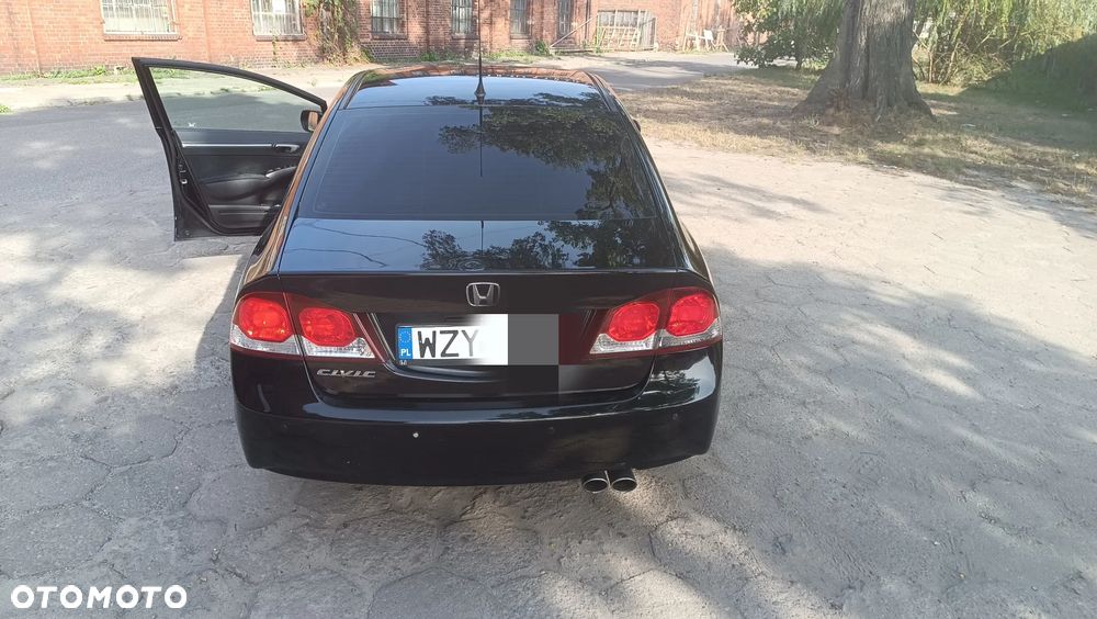 Honda Civic 1.8 Executive - 6