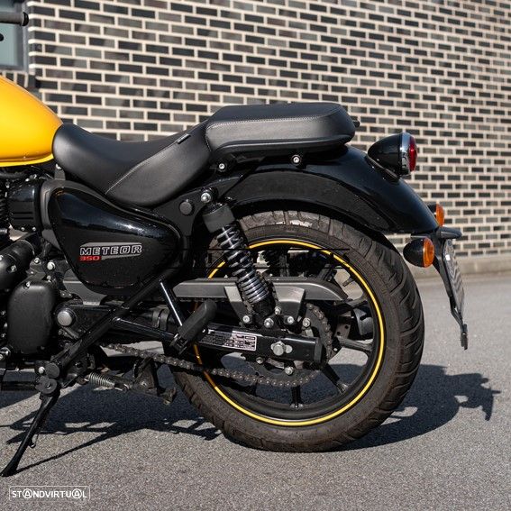 Royal Enfield Meteor 350 Fireball Yellow - 9