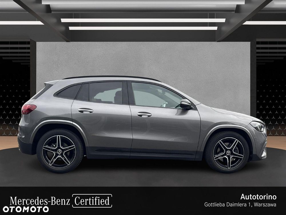 Mercedes-Benz GLA - 6