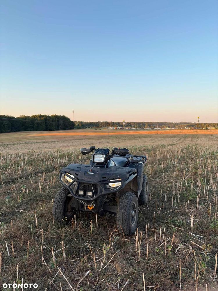 Polaris Sportsman - 10