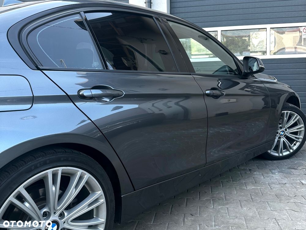 BMW Seria 3 320d - 6