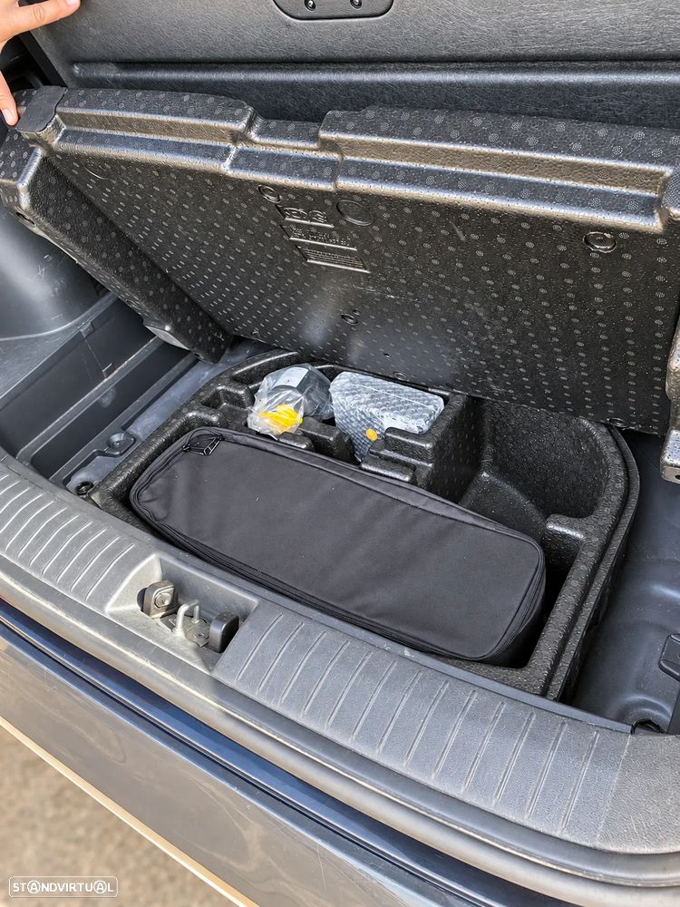 Hyundai Kauai - 12