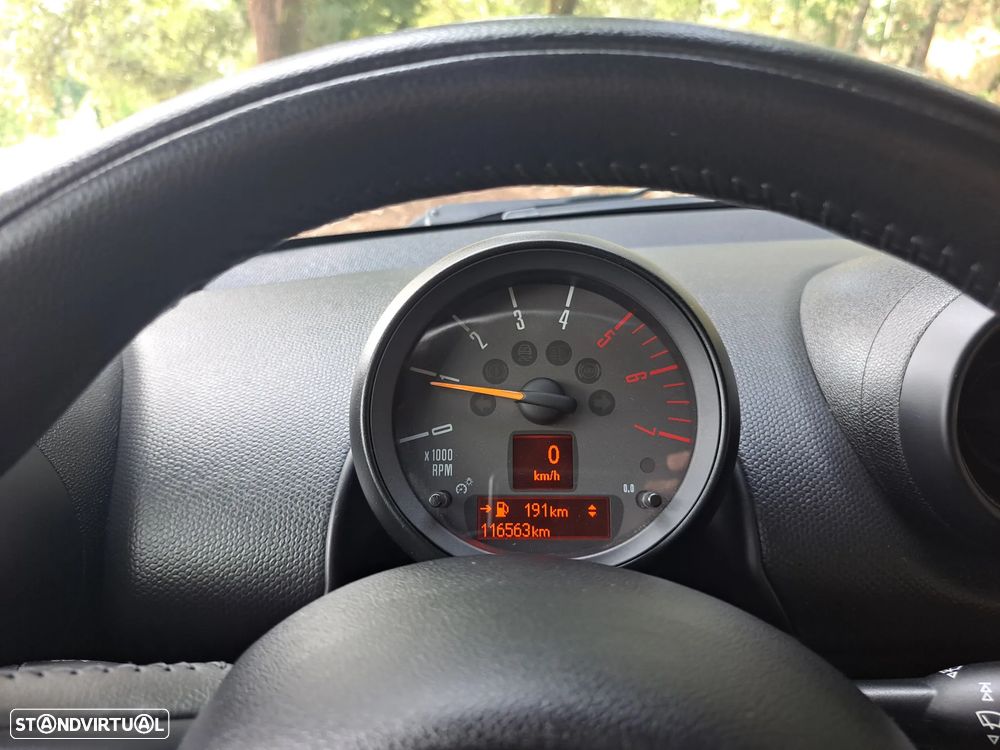 MINI Countryman Cooper D - 18