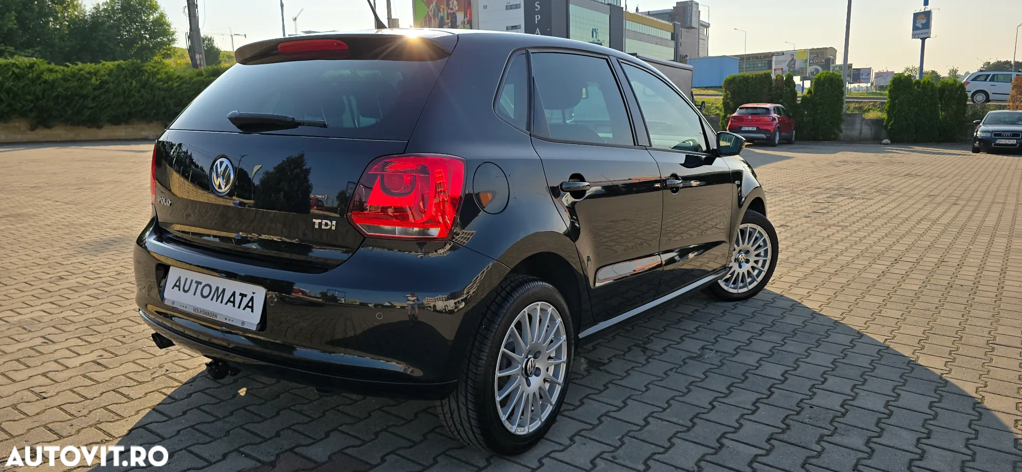 Volkswagen Polo - 5