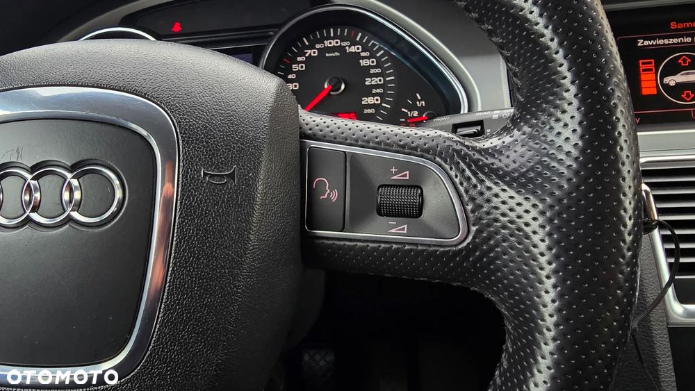 Audi Q7 3.0 TDI DPF quattro tiptronic - 29