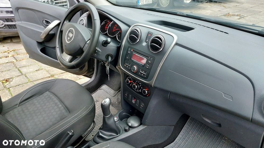 Dacia Sandero - 12