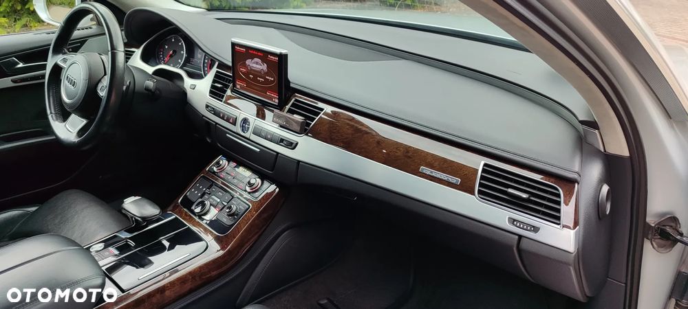 Audi A8 4.2 TDI Quattro - 27