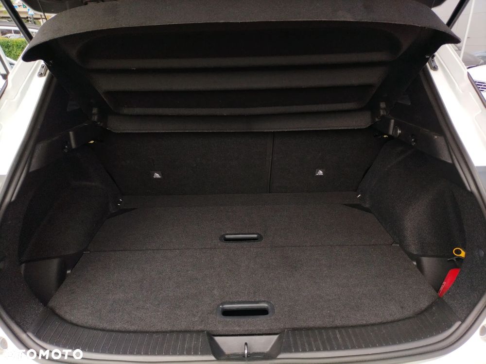 Nissan Qashqai 1.3 DIG-T MHEV N-Connecta Xtronic - 20