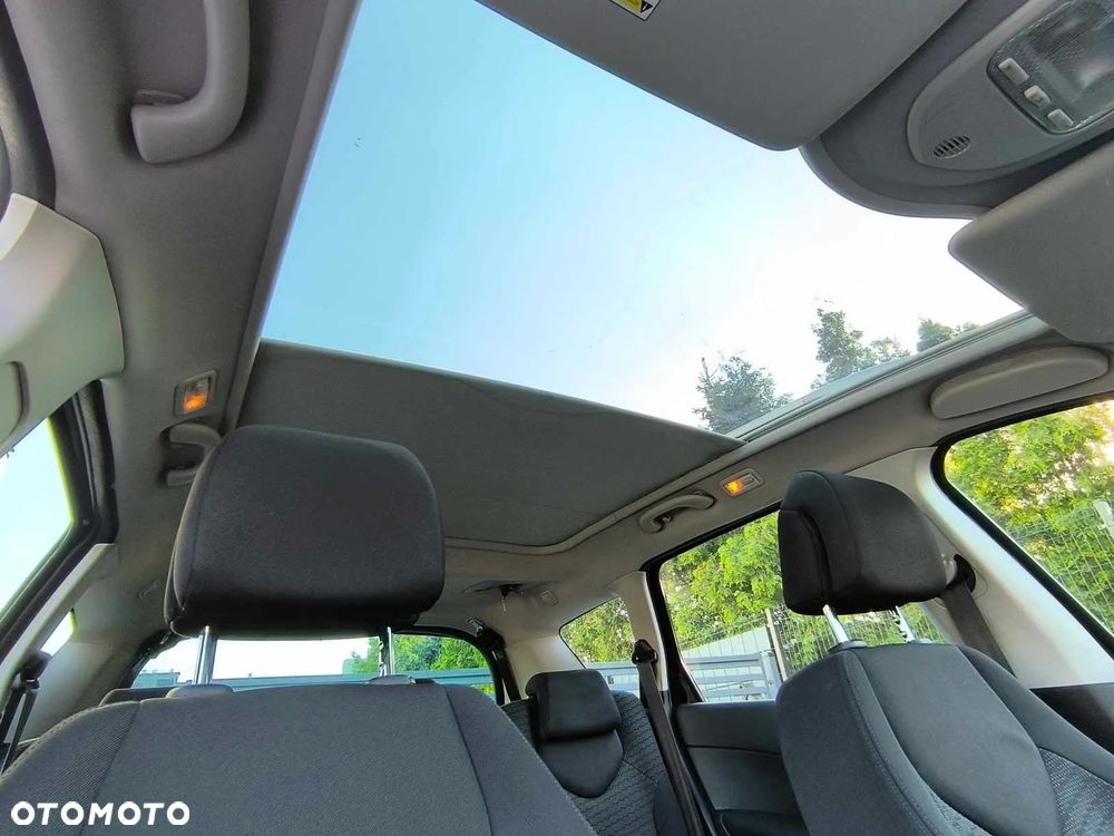 Peugeot 308 1.6 HDi Premium - 9