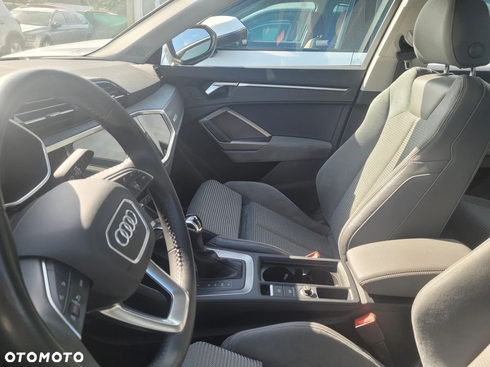 Audi Q3 Sportback 35 TDI S-Line S tronic - 4