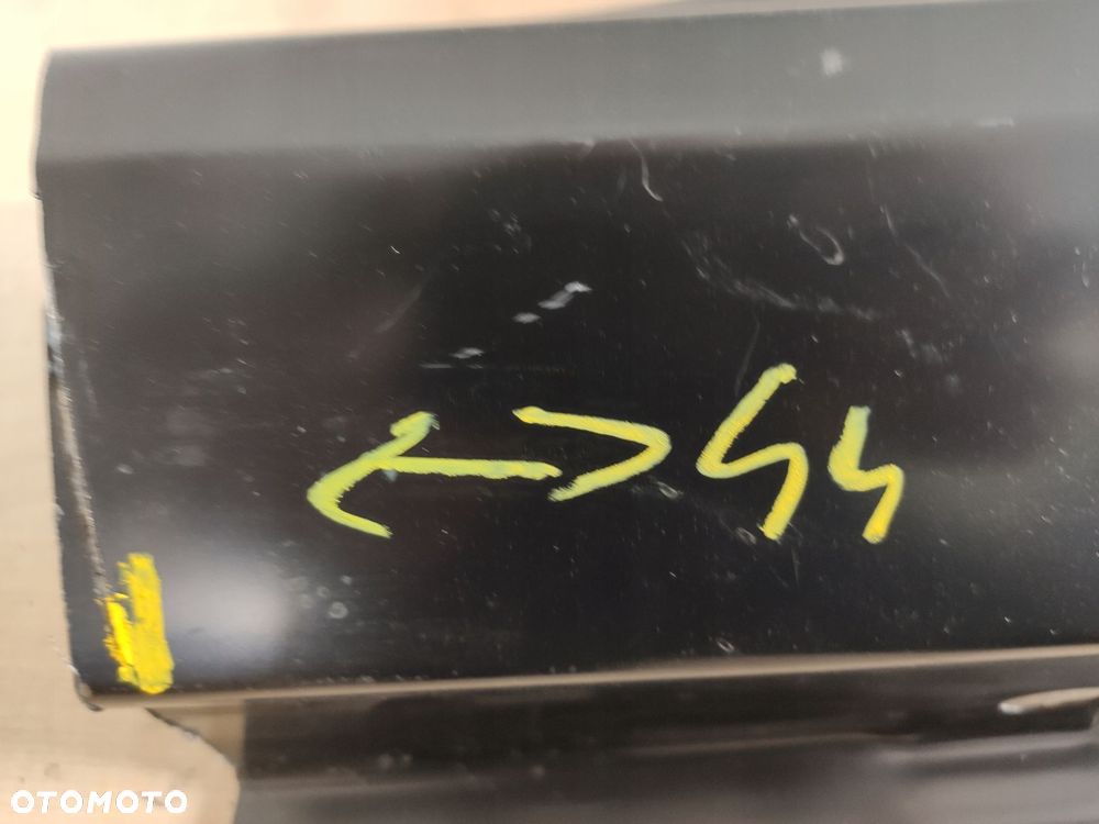 audi a4 b8 lewa końcówka progu próg mulda 8k9809847 - 3