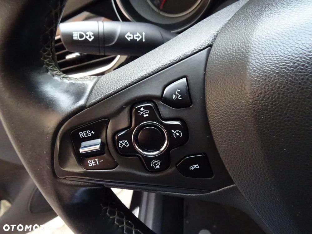 Opel Astra 1.4 Turbo Innovation - 16