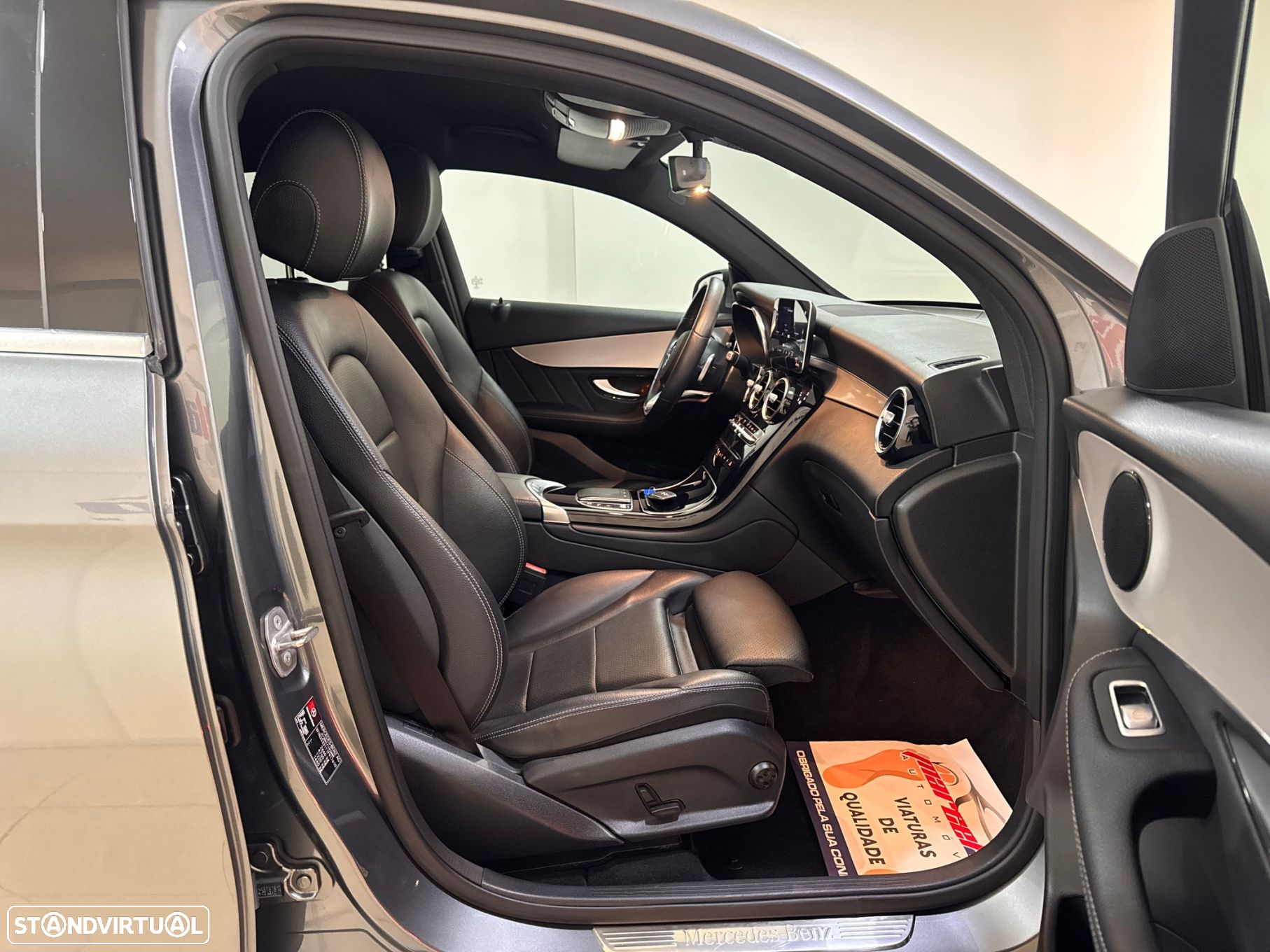 Mercedes-Benz GLC 300 de Coupé 4Matic - 51