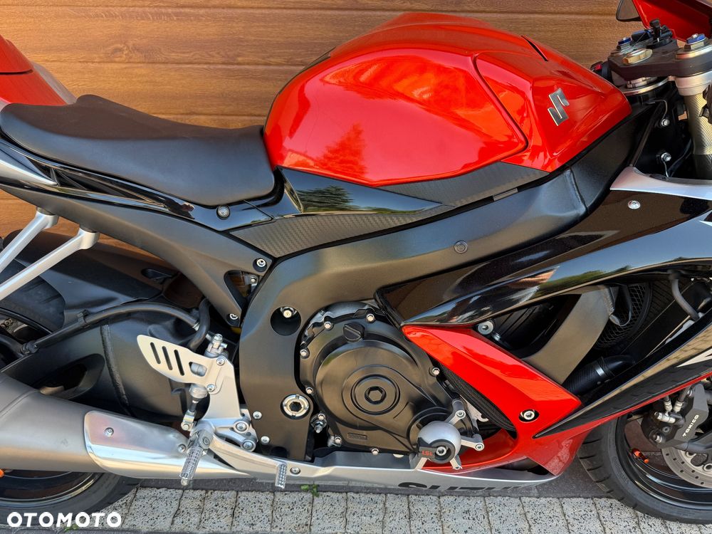 Suzuki GSX-R - 7
