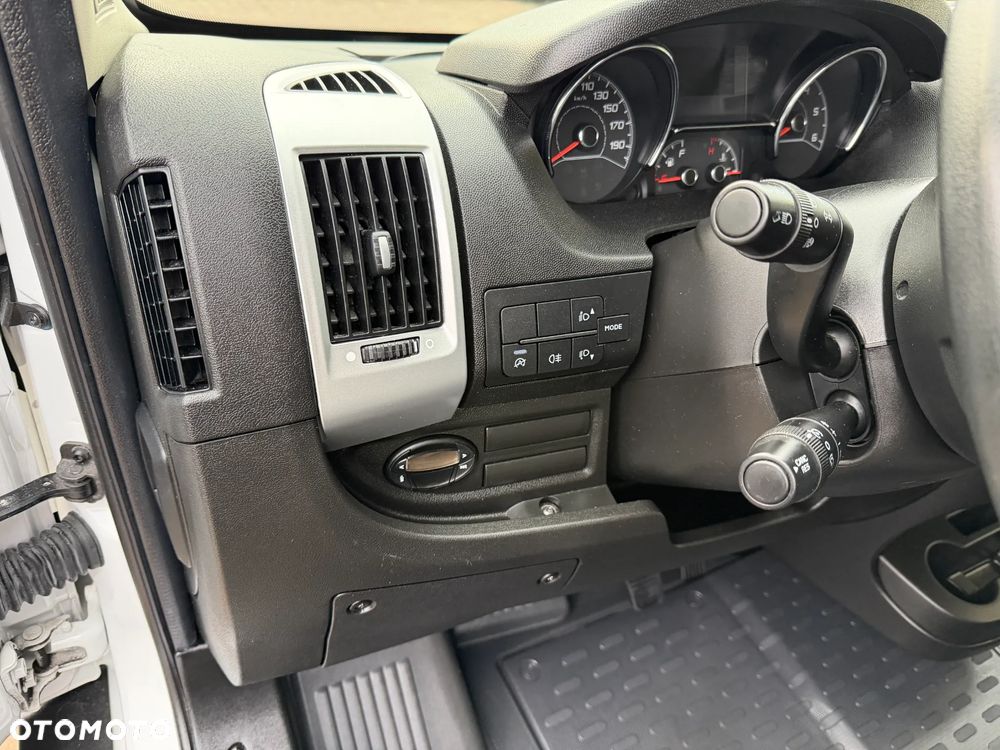 Fiat Ducato 2,3 L4H3 - 22