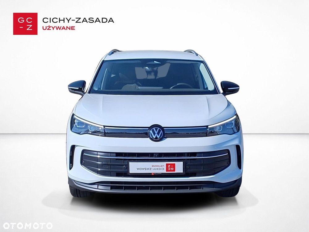 Volkswagen Tiguan - 8