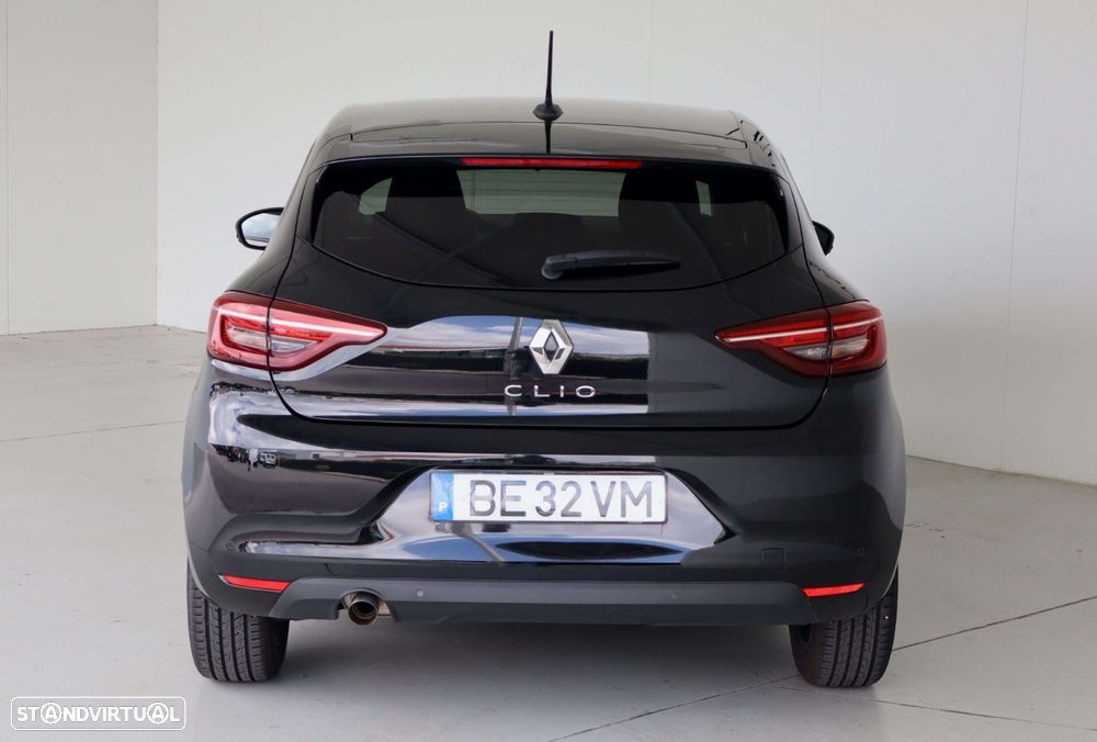 Renault Clio - 7