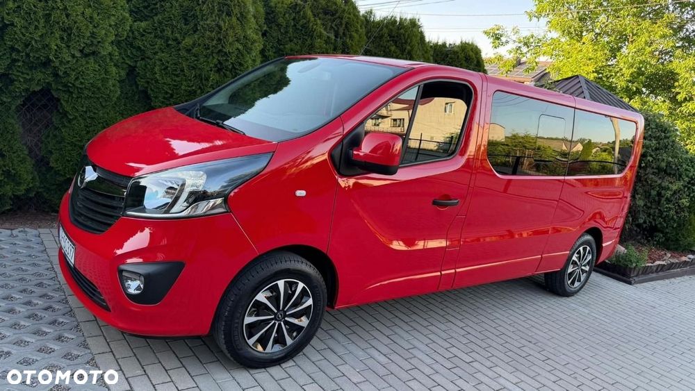 Opel Vivaro L2H1 2,9t Elegance Premium - 2