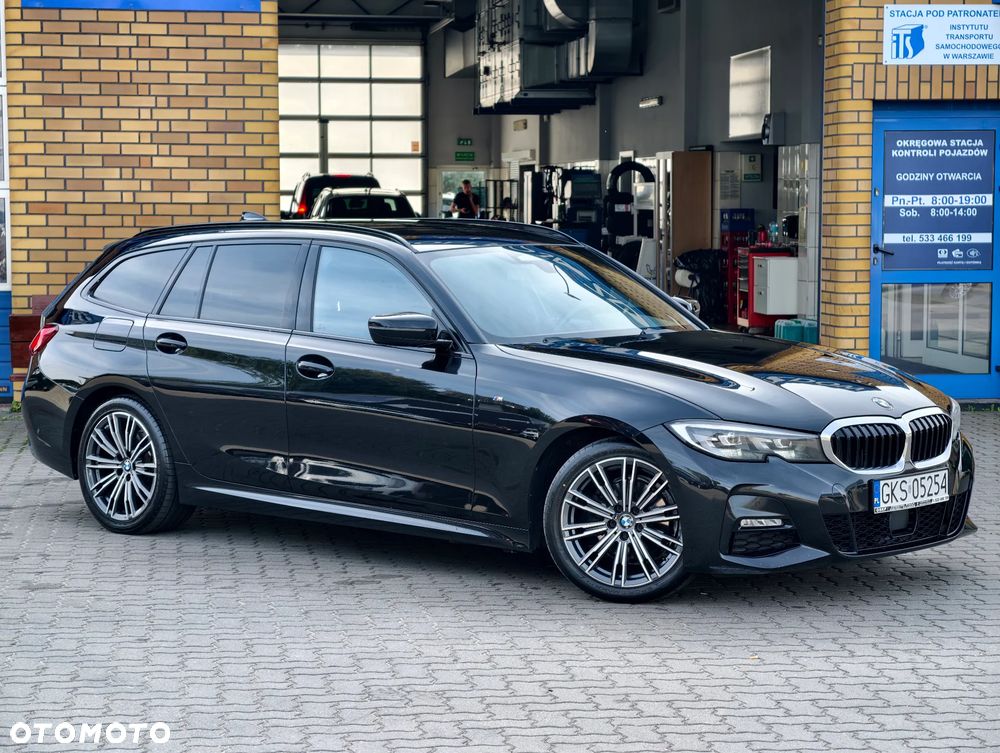 BMW Seria 3 320d xDrive M Sport Shadow - 12