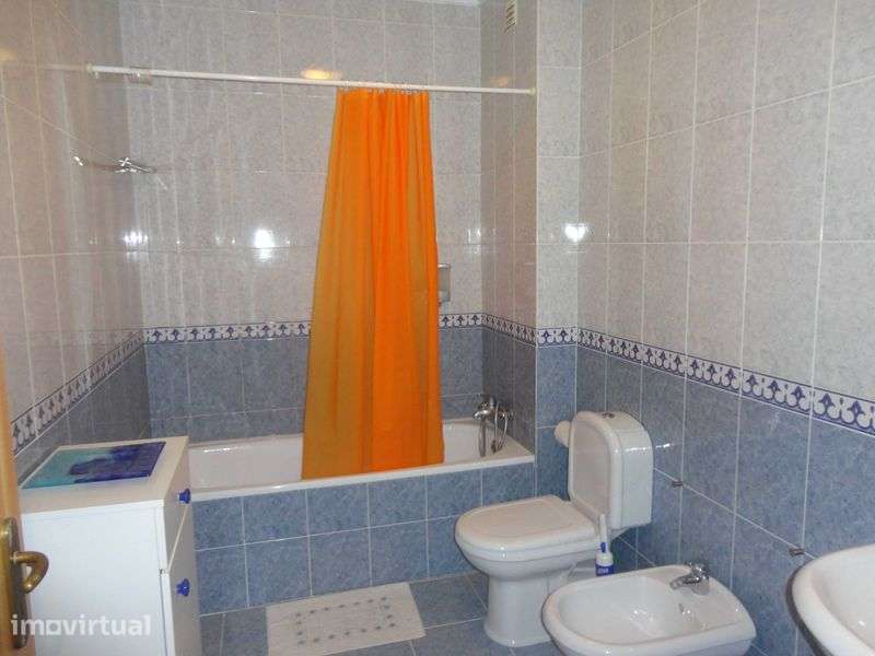 VENDE-SE Apartamento T2 Bemposta (Alcobaça) - Grande imagem: 5/8