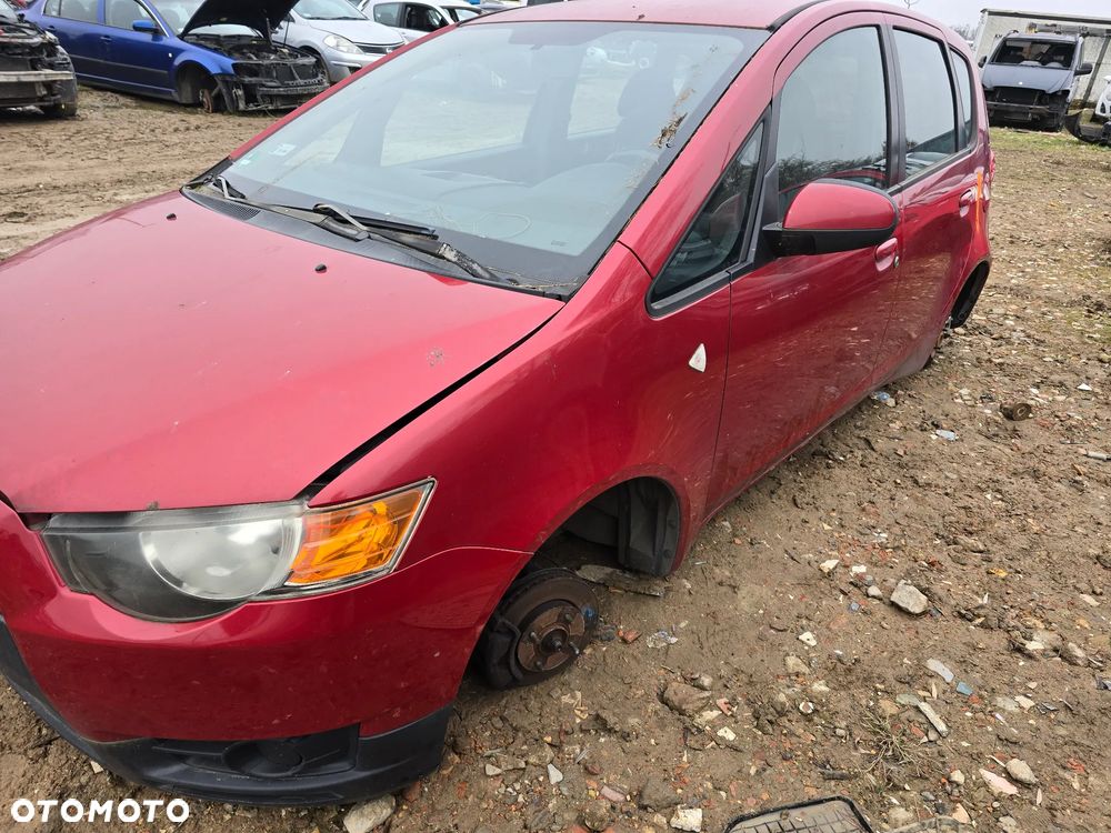 098 / MITSUBISHI COLT Z34A / NA CZĘŚCI - 3