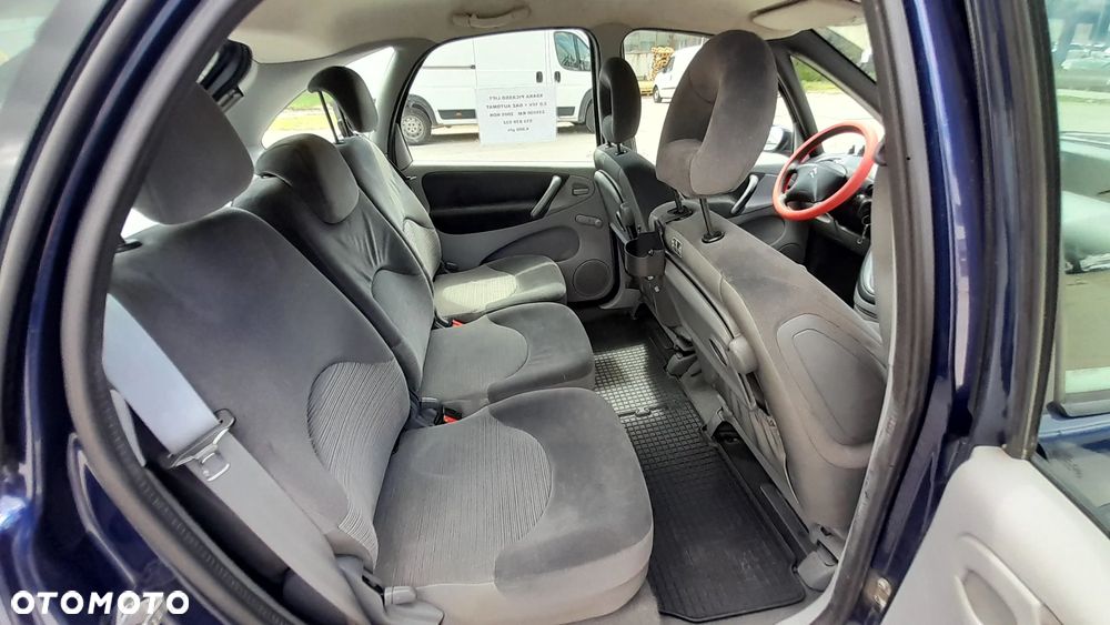 Citroën Xsara Picasso 2.0 16V Exclusive - 12