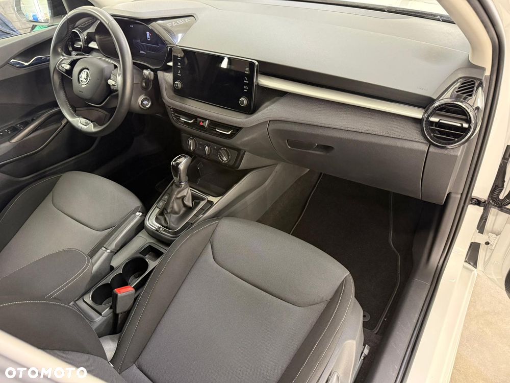 Skoda Fabia 1.0 TSI Essence DSG - 7