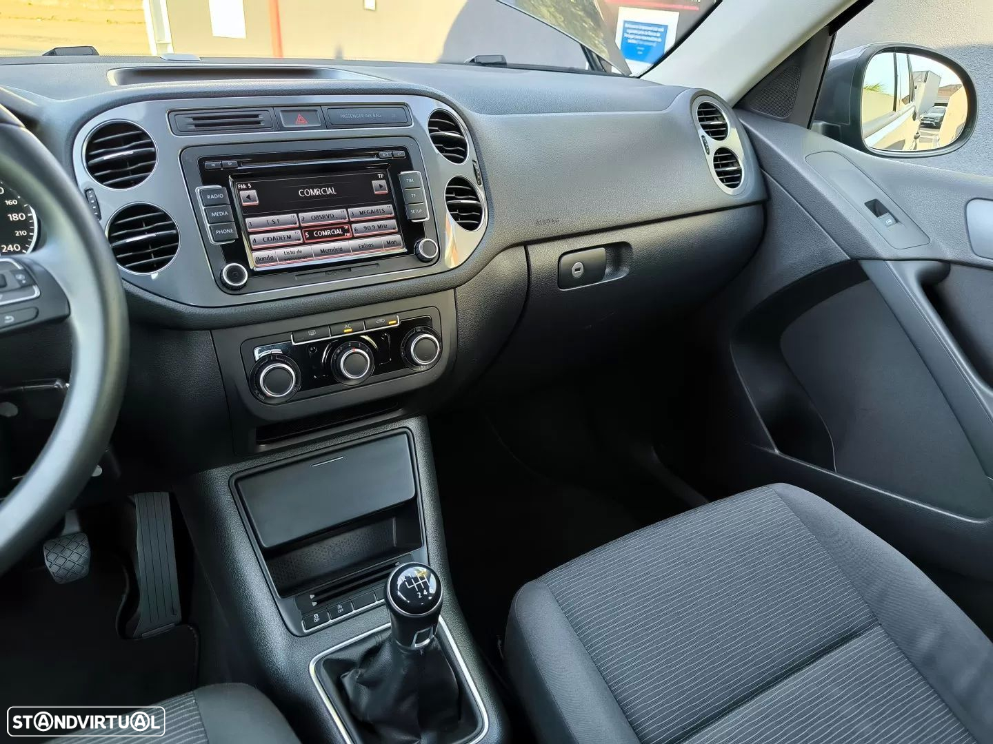 VW Tiguan 2.0 TDI Trend BlueMotion - 23