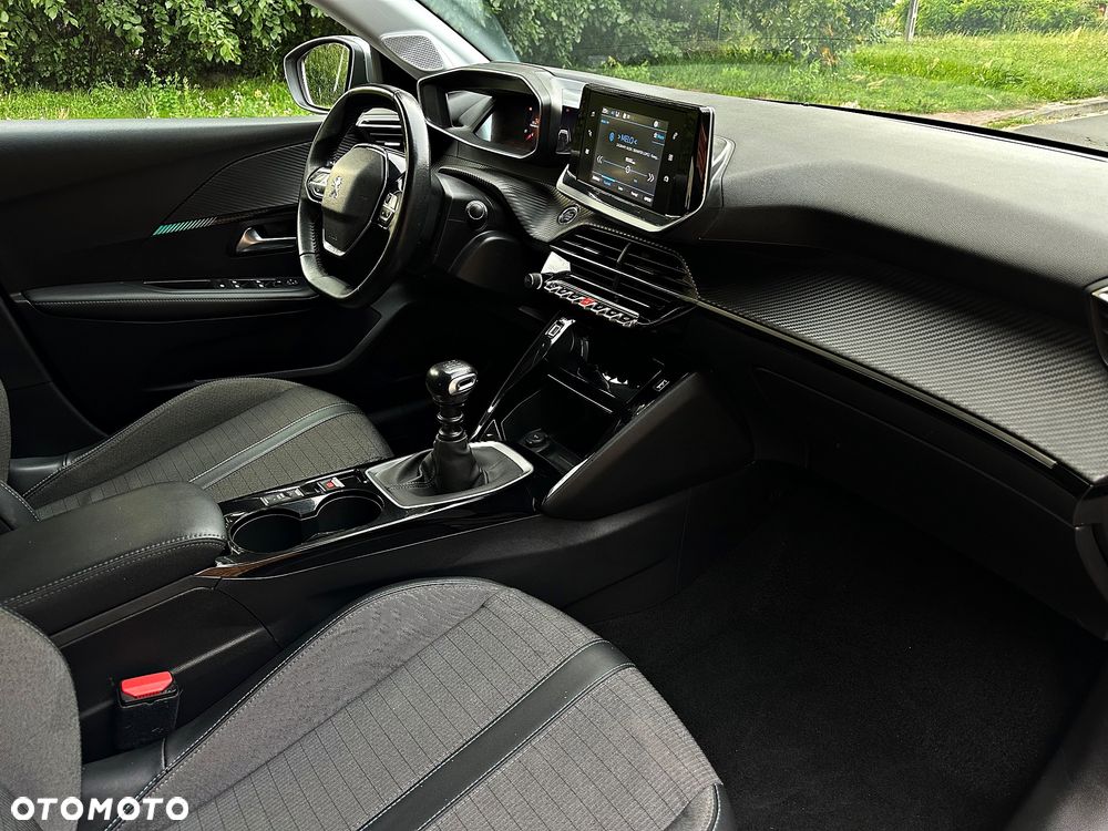 Peugeot 208 PureTech 100 Allure Pack - 13