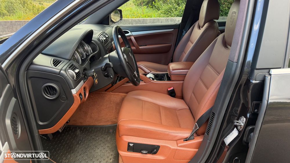 Porsche Cayenne S Tiptronic - 21