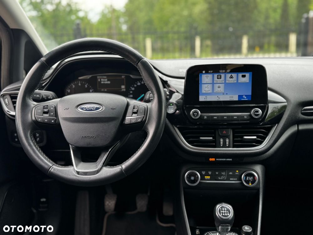 Ford Fiesta - 11