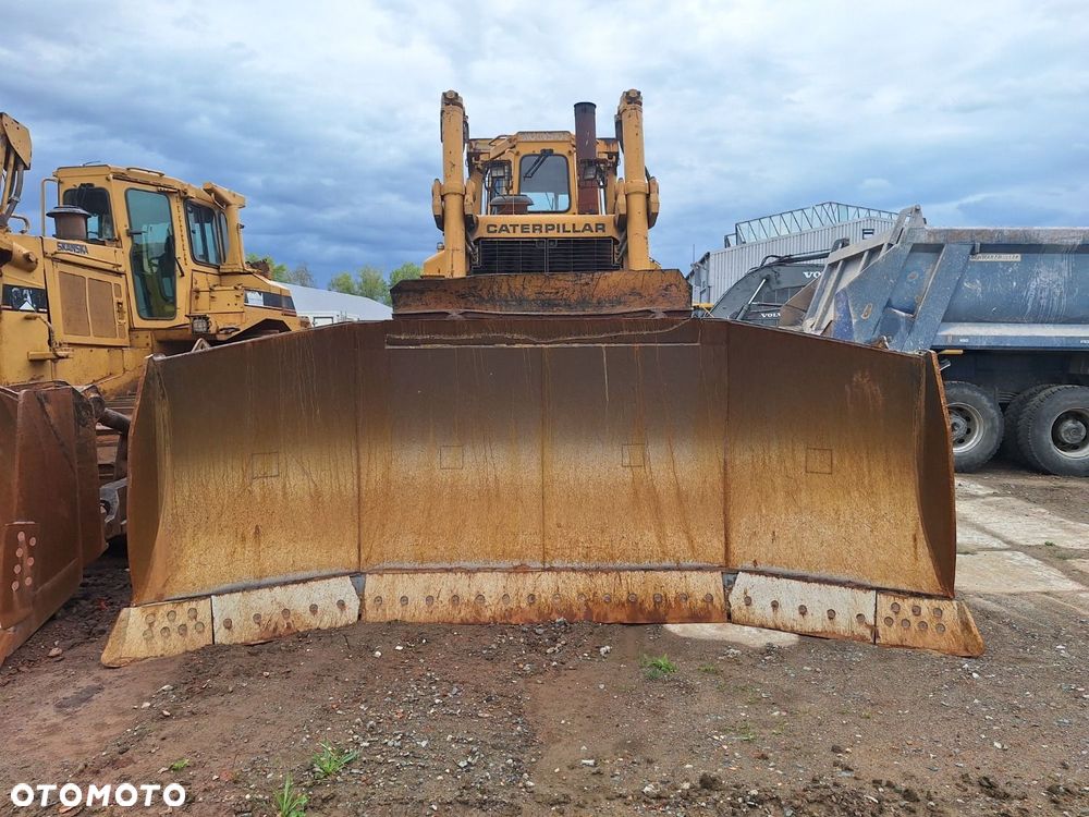 Caterpillar D8L - 2