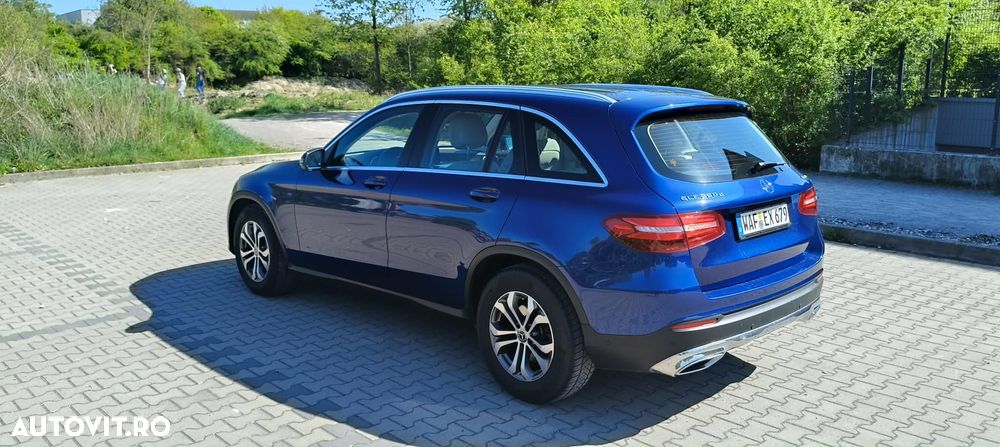 Mercedes-Benz GLC 220 d 4MATIC 9G-TRONIC - 10