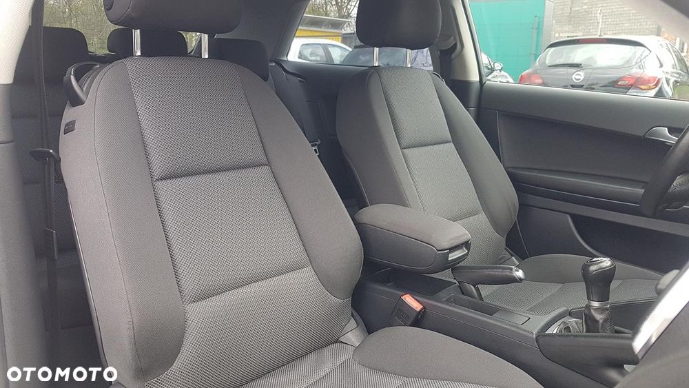 Audi A3 3-drzwiowe 1.4 TFSI Ambition - 19