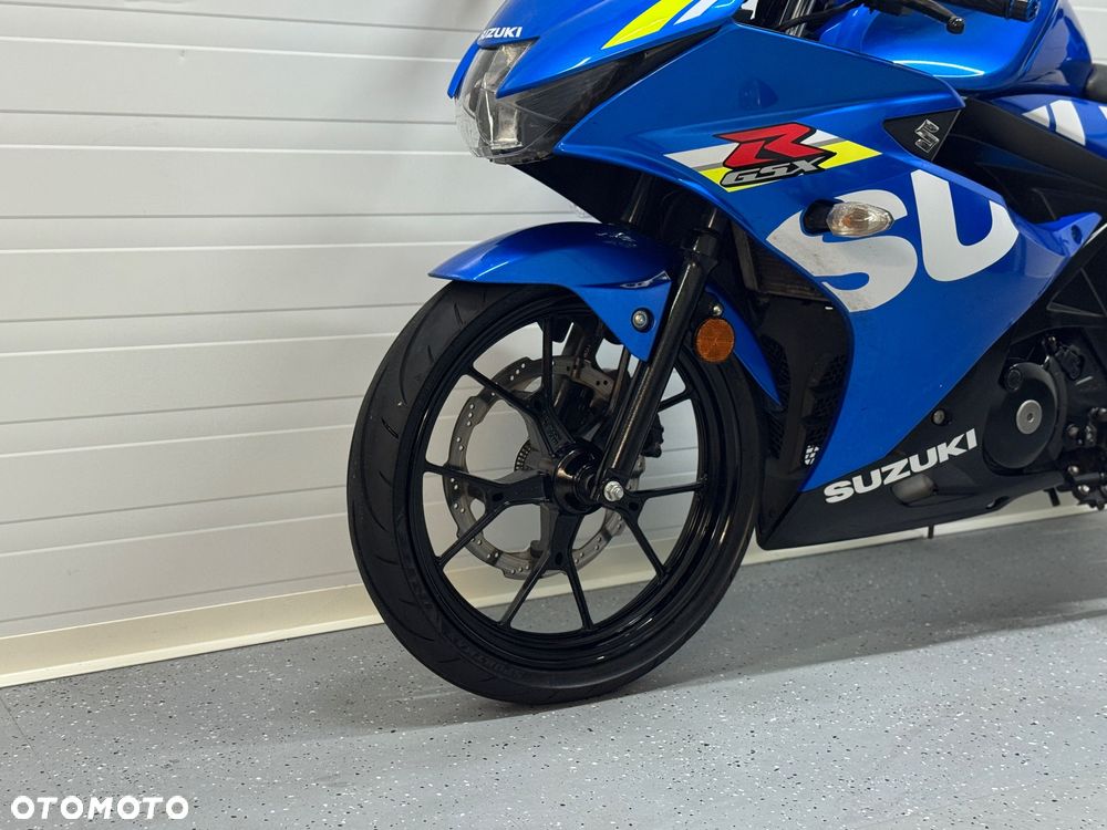 Suzuki GSX-R - 14