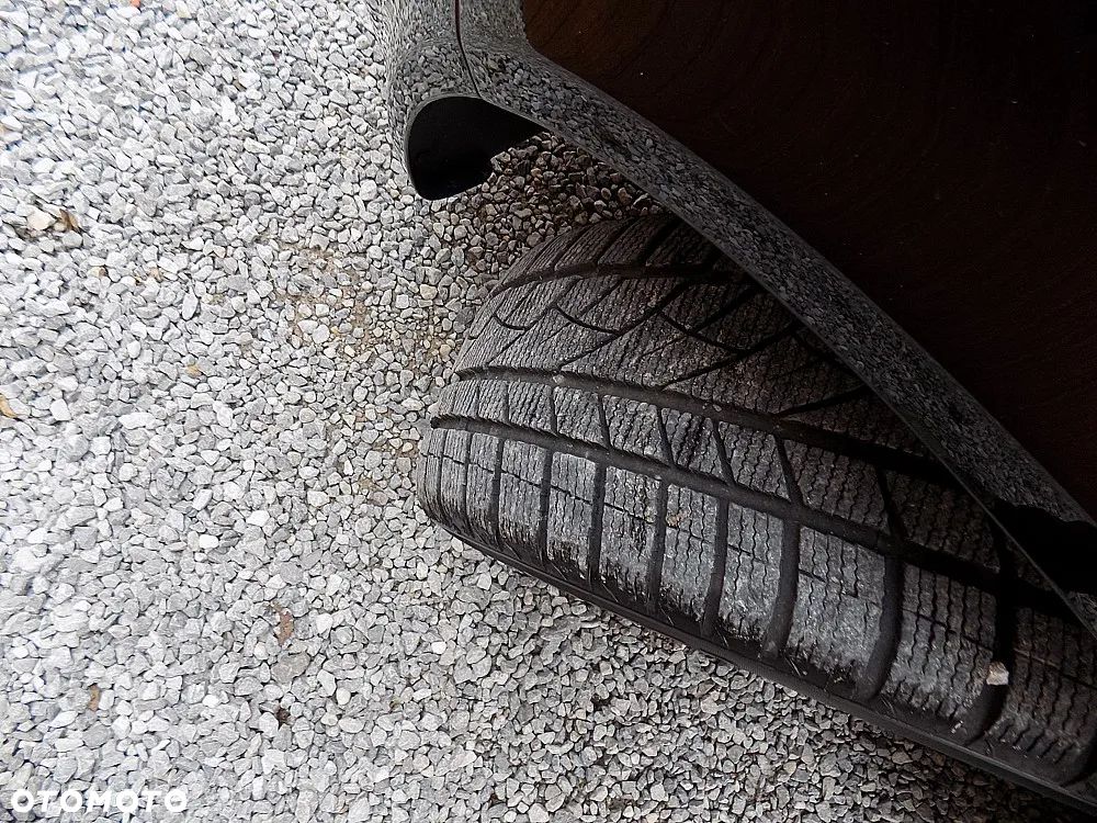 Volkswagen Multivan - 29